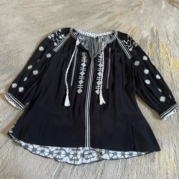 John Mark black white peasant top blouse boho embroidered tassel tie large - Picture 1 of 10